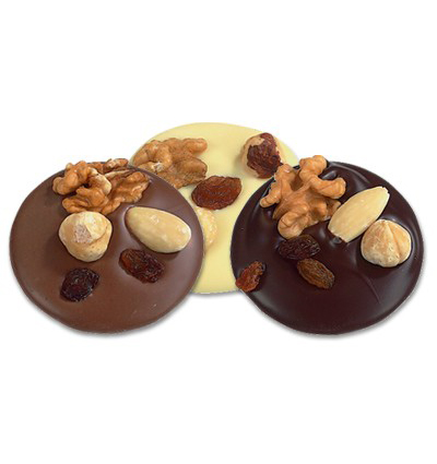 Мендиант - шоколадный диск с украшением